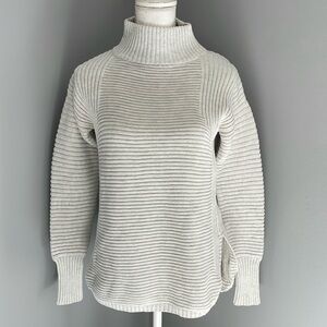 Akini Pullover Sweater Top Turtle Neck Knit Cream Ivory Sleeves